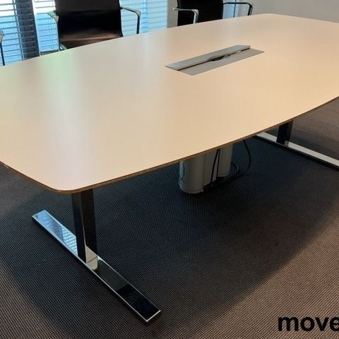 Møtebord i hvitt / krom fra Duba B8, 220x113cm, 6-8 personer, brukt