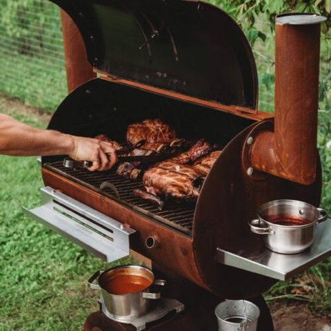 Autentisk røyksmak hjemme: BBQ-røykovn i cortenstål!