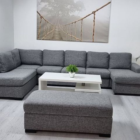 Stor grå U-sofa