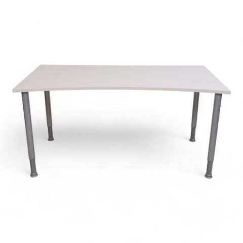 4 stk 160x70 Hvitt skrivebord med høydejusterbare bein