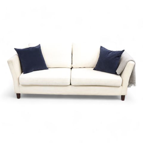 Fri Frakt | Nyrenset | 2-seter sofa fra Furninova i hvit