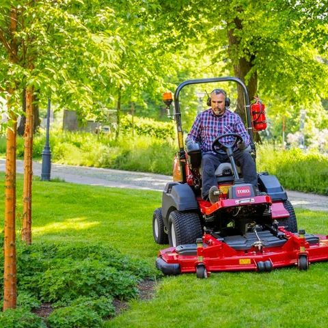 TORO GROUNDMASTER 182cm - 4x4 PROFFKLIPPER - ENORM KAPASITET