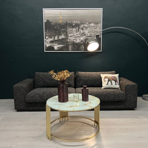 GRATIS LEVERING - KUPP! Nyrenset og strøken Bolia Sepia 3 seter design sofa