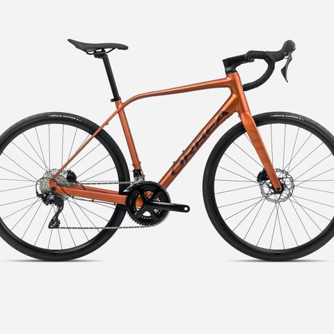 Partitilbud -30% Orbea Avant H30. Landeveissykkel. Ny 12-delt 105 gruppe!