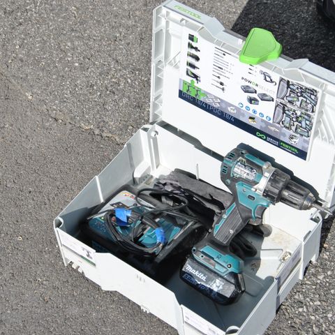 Makita Drill NETTAUKSJON