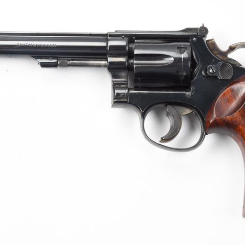 Smith & Wesson revolver modell 17-3 kal .22 LR