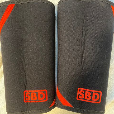 SBD knebeskyttere