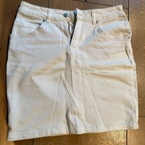 Selected Femme jeans skjørt stl 36