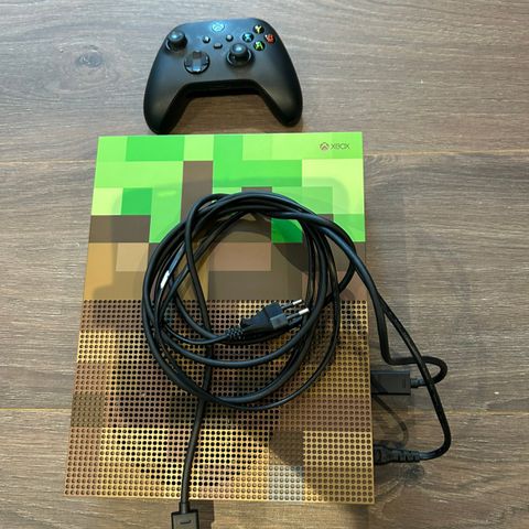 Limited Edition Minecraft Xbox