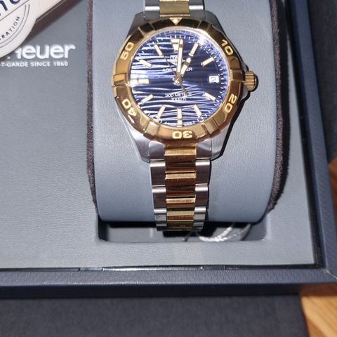 TAG Heuer Aquaracer 32mm