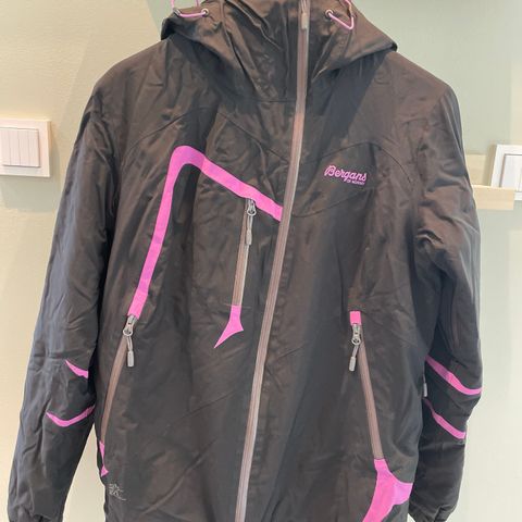 Bergans Isogaisa Insulated Jacket