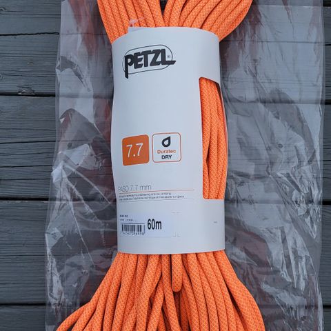 Petzl  7,7mm x 60m. Nytt klatretau