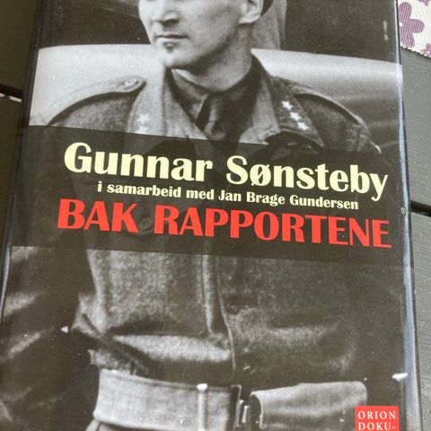 Bak rapoortene.  Gunnar Sønsteby.  Fra. 2008