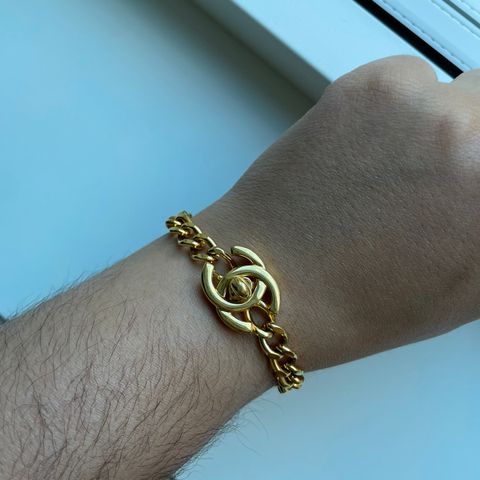 CHANEL CC Logo TurnLock Vintage Bracelet