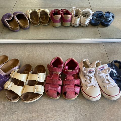 Skopakke str 26 😃☀️ Birkenstock, Ecco, Converse, Nike