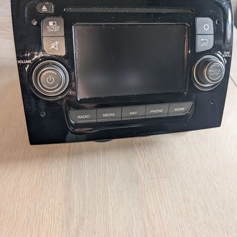 U connect 5" Radio Nav