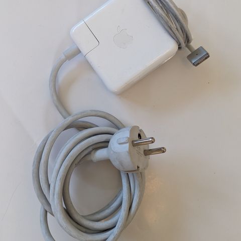 Original Apple Macbook ladere selges (magsafe 1 og 2, 60w og 85w)