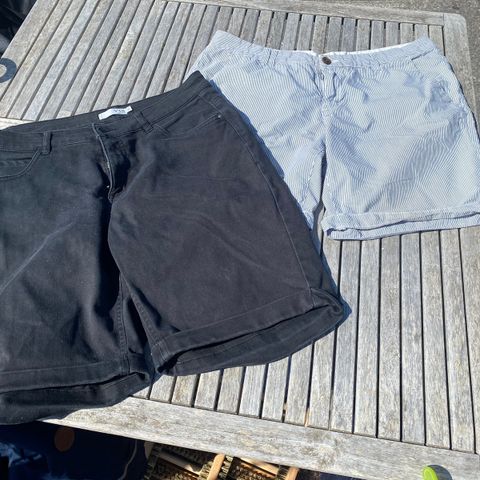 2 shorts L