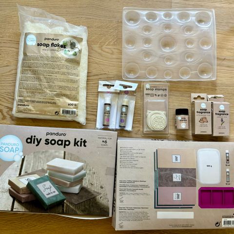 Soap kit med tilbehør fra panduro