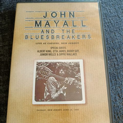 Skrotfot: John Mayall and the Bluesbreakers Live at Capitol