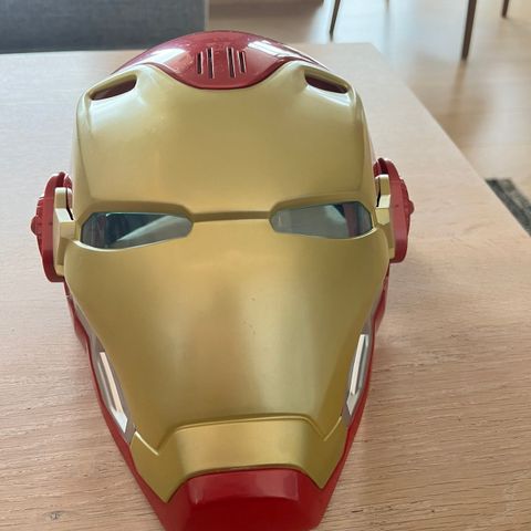 Iron man maske