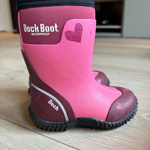 Fine, rosa Dock Boots nesten ubrukt