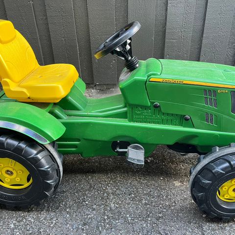 Lite brukt John Deere 6210