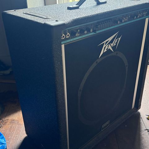 Peavey TNT 115