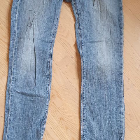 Levis 311 str 31/30