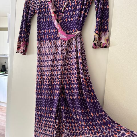 Fantastisk silke kjole fra Hale Bob