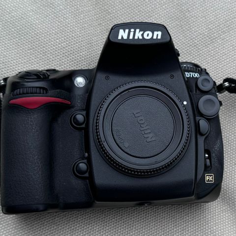 Nikon D700