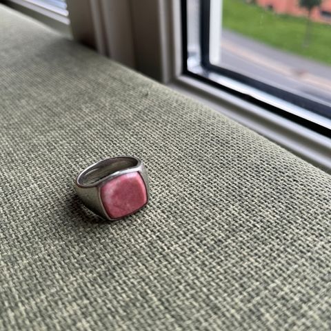 Tom Wood Cushion Pink Rhodonite ring