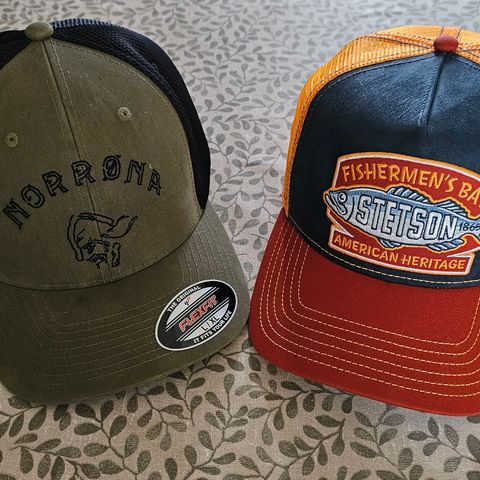 Norrøna caps