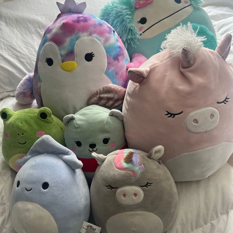 7 Squishmallows