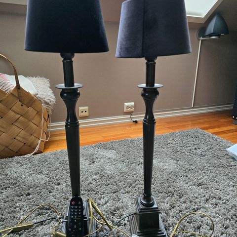 2 bordlamper, selges samlet kr 1000