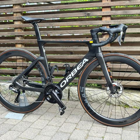 ORBEA ORCA AERO M20ILTD (UCI_Eusk.) 53 cm. Ultegra DI2 12 speed( 2024 mod.)