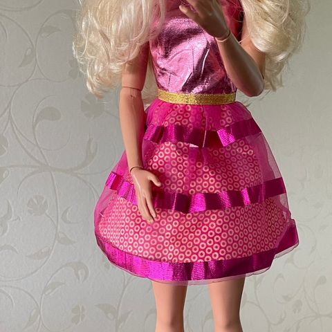 Stor Barbie dukke 70 cm