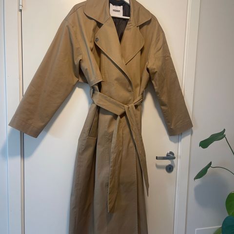 Minimum trenchcoat