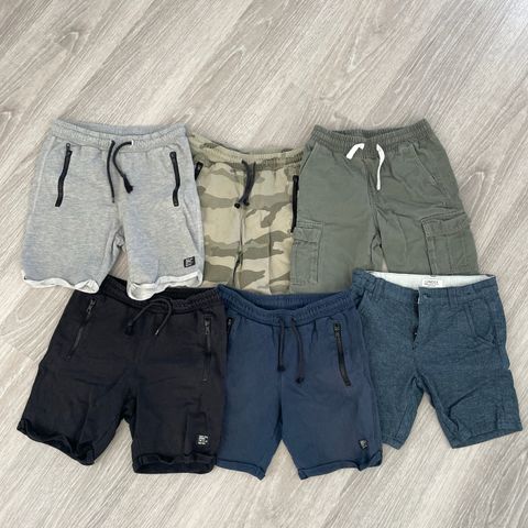 Klespakke shorts størrelse 134/140