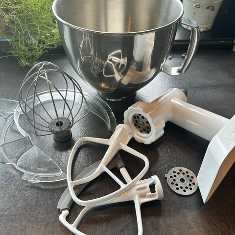 Utstyr KitchenAid kjøkkenmaskin