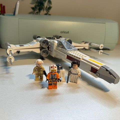 LEGO Star Wars 75301