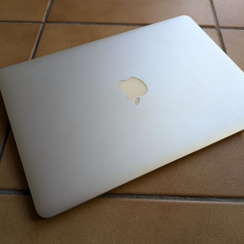 MacBook Air 13-inch (early 2015) English keyboard