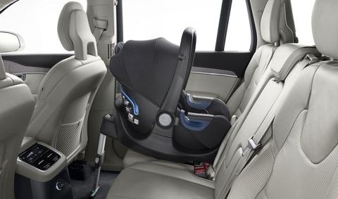 Bilstol m/ base // Volvo Isofix // Babystol < 13kg