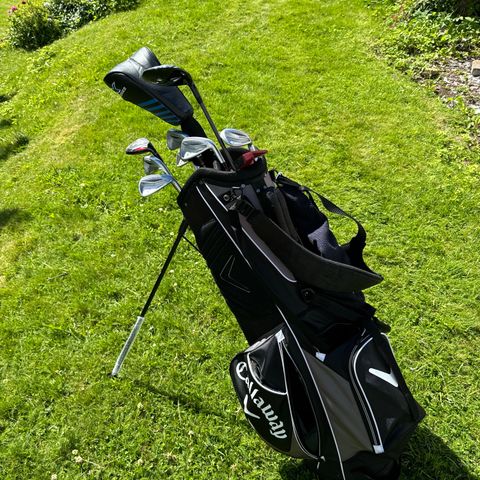 Komplett Callaway Golfsett til Salgs - APEX Pro Jern, Driver, Putter og Mer!