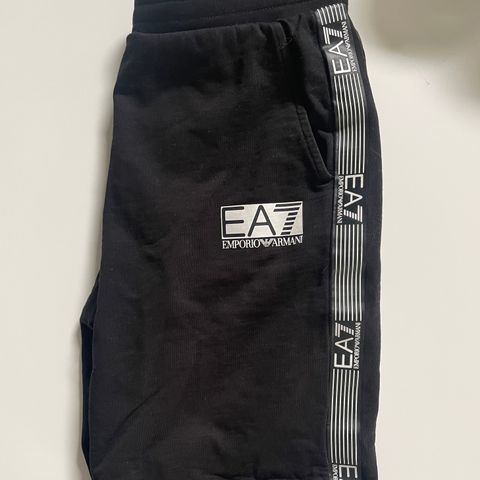Ea7 Armani shorts