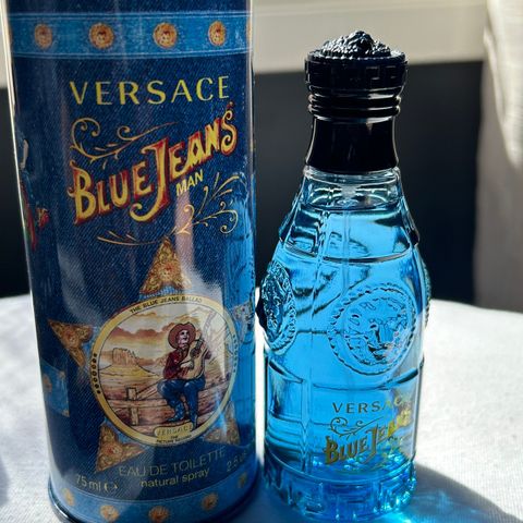 Versace ‘’Blue Jeans’’ 75ml EDT