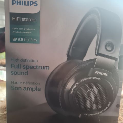 Ny og ubrukt Philips headset