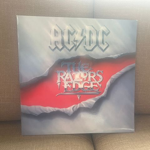 AC/DC – The Razors Edge