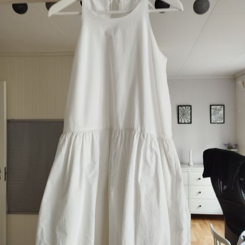 Hvit kjole Reserve