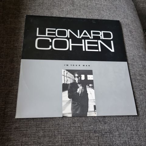 LEONARD COHEN    I'M YOUR MAN